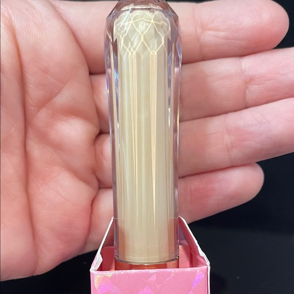 Jeffree Star ⭐️ Magic Star Concealer C12.5